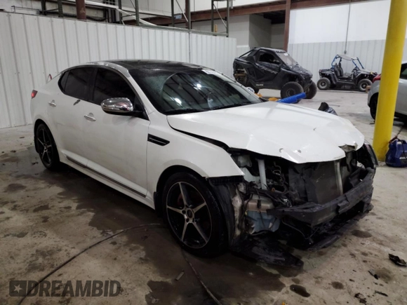 2013 Kia Optima SX with VIN 5XXGR4A63DG213978, listed as a Copart auction lot 88746435 with 154,060 mi miles and Salvage Title. Bid and sale history available at carsss.com. Image 4.