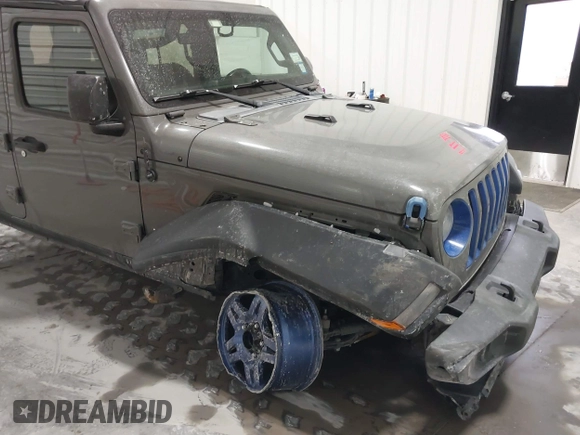 2020 Jeep Wrangler Unlimited Sport Altitude with VIN 1C4HJXDG7LW167909, listed as a IAAI auction lot 41413004 with 69,631 mi miles and . Bid and sale history available at DreamBid. Image 6.