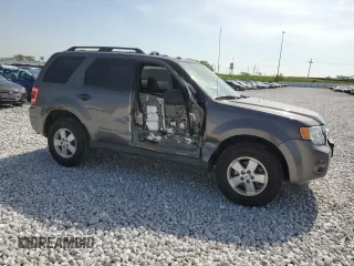 2012 Ford Escape XLT with VIN 1FMCU9DG6CKB80148, listed as a Copart auction lot 59953445 with 104,959 mi miles and Clean title. Bid and sale history available at DreamBid. Image 4.