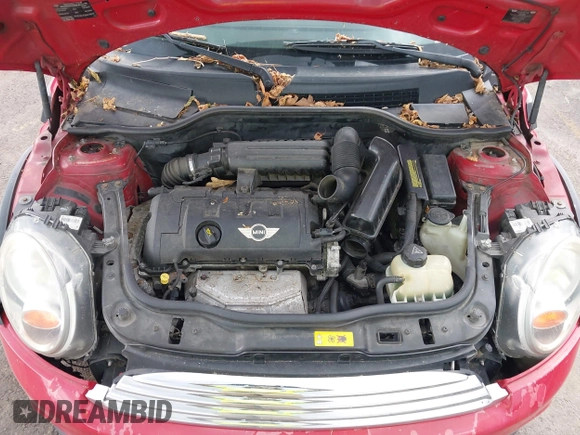 2012 MINI Hardtop with VIN WMWSU3C51CT255374, listed as a IAAI auction lot 42638610 with 165,103 mi miles and . Bid and sale history available at DreamBid. Image 10.