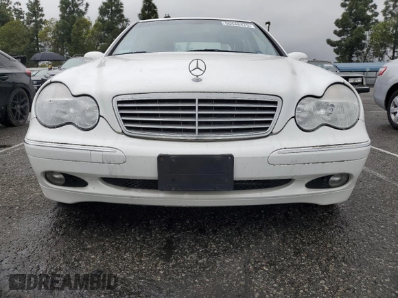 2001 Mercedes-Benz C 230/260/280/320 z VIN WDBRF61J71F094732, wystawiony jako Copart lot #50448475 z przebiegiem 39 911 mil mil oraz Czysty tytuł • Clean title. Historia ofert i sprzedaży dostępna na DreamBid. Obrazek 5.