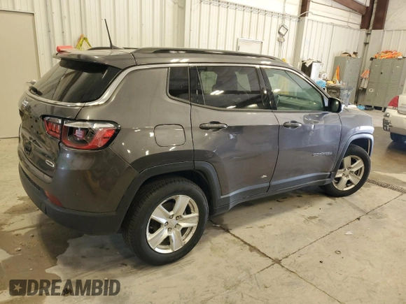 2022 Jeep Compass Latitude with VIN 3C4NJDBB1NT128394, listed as a Copart auction lot 61825165 with Not provided miles and Clean title. Bid and sale history available at DreamBid. Image 3.