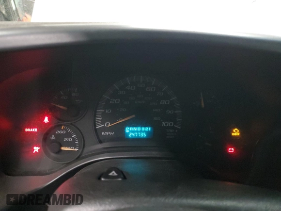 2003 Chevrolet Express Cargo with VIN 1GCGG25U831113646, listed as a Copart auction lot 43279635 with 247,735 mi miles and Clean Title. Bid and sale history available at DreamBid. Image 9.