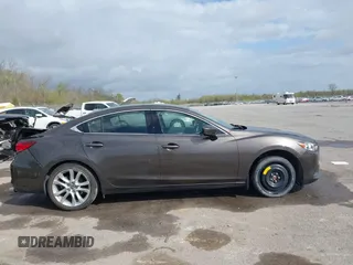 2017 Mazda Mazda6 Touring with VIN JM1GL1V52H1100784, listed as a IAAI auction lot 41818188 with 17,807 mi miles. Bid and sale history available at carsss.com. Image 13.