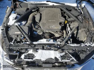 2015 Hyundai Genesis 3.8L with VIN KMHGN4JE0FU018271, listed as a Copart auction lot 42048535 with 92,760 mi miles and Salvage Title. Bid and sale history available at carsss.com. Image 11.