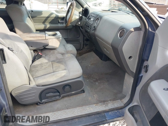 2004 Ford F-150 STX with VIN 1FTRX14W94NB26406, listed as a IAAI auction lot 41793865 with 210,357 mi miles and . Bid and sale history available at DreamBid. Image 5.