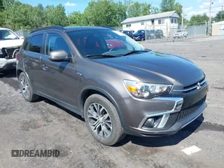 2018 Mitsubishi Outlander SEL z VIN JA4AR4AW8JZ003238, wystawiony jako IAAI lot #42771643 z przebiegiem 104 442 mil mil oraz . Historia ofert i sprzedaży dostępna na DreamBid. Obrazek 1.