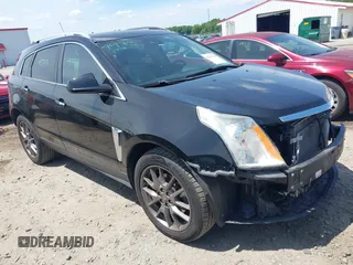 2015 Cadillac SRX Performance Collection z VIN 3GYFNCE30FS549872, wystawiony jako IAAI lot #42201529 z przebiegiem 125 128 mil mil oraz . Historia ofert i sprzedaży dostępna na DreamBid. Obrazek 1.