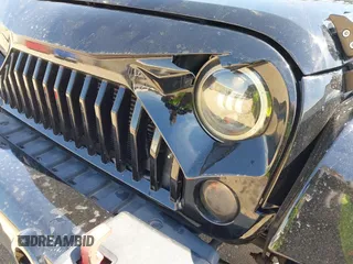 2014 Jeep Wrangler Unlimited Sahara with VIN 1C4BJWEG1EL258242, listed as a IAAI auction lot 41894966 with 90,234 mi miles. Bid and sale history available at carsss.com. Image 6.