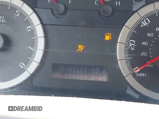 2008 Ford Escape XLT с VIN 1FMCU93198KA29776, выставлен на аукционе IAAI как лот 42385565 с пробегом 250 329 миль миль и . История ставок и продаж доступна на DreamBid. Изображение 7.