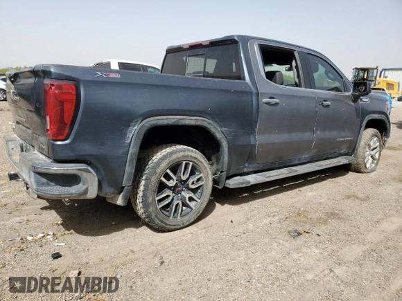 2021 GMC Sierra 1500 SLT z VIN 1GTU9DEDXMZ378886, wystawiony jako Copart lot #47947725 z przebiegiem 56 221 mil mil oraz Szkoda całkowita • Salvage title. Historia ofert i sprzedaży dostępna na DreamBid. Obrazek 3.