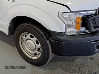2019 Ford F-150 XL z VIN 1FTMF1CB3KKC98828, wystawiony jako IAAI lot #42332499 z przebiegiem 120 504 mil mil oraz . Historia ofert i sprzedaży dostępna na DreamBid. Obrazek 1.