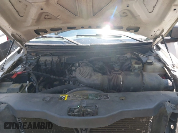 2004 Ford F-150 STX with VIN 1FTRX12W24NC08853, listed as a IAAI auction lot 42391695 with Not provided miles and . Bid and sale history available at DreamBid. Image 10.