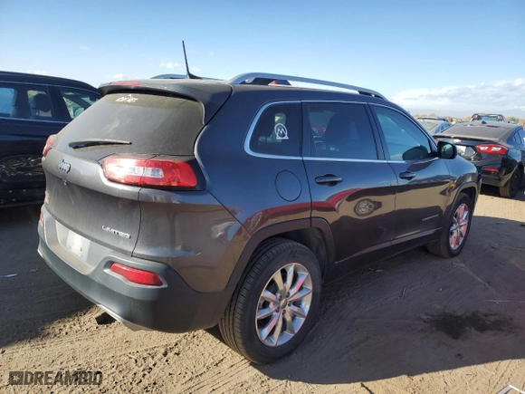 2016 Jeep Cherokee Limited with VIN 1C4PJMDSXGW209171, listed as a Copart auction lot 77484804 with 118,742 mi miles and Salvage Title. Bid and sale history available at carsss.com. Image 3.