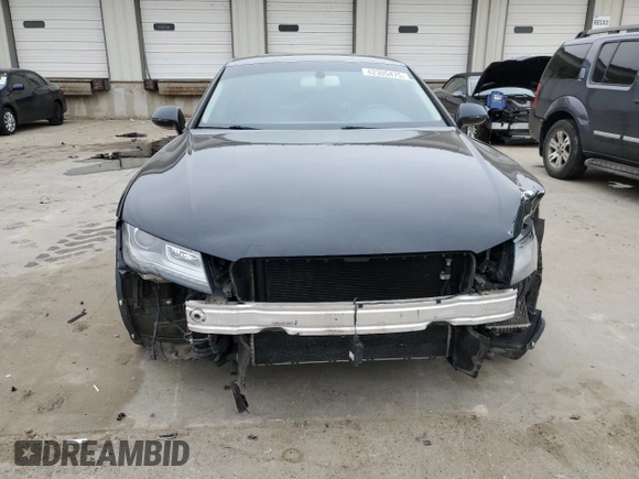 2014 Audi A7 Premium Plus z VIN WAUWGAFC1EN068294, wystawiony jako Copart lot #42305475 z przebiegiem 107 328 mil mil oraz Szkoda całkowita • Salvage title. Historia ofert i sprzedaży dostępna na DreamBid. Obrazek 5.