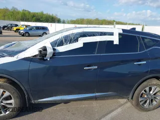 2018 Nissan Murano SV with VIN 5N1AZ2MGXJN174834, listed as a IAAI auction lot 41357934 with 63,568 mi miles and . Bid and sale history available at DreamBid. Image 15.
