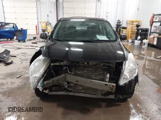 2014 Nissan Versa S Plus with VIN 3N1CN7APXEL832557, listed as a IAAI auction lot 41479495 with 71,722 mi miles. Bid and sale history available at carsss.com. Image 13.