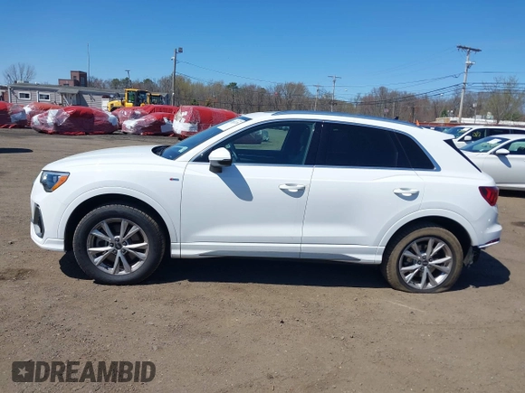 2021 Audi Q3 S line Premium with VIN WA1DECF32M1054786, listed as a IAAI auction lot 42065278 with 47,615 mi miles and . Bid and sale history available at DreamBid. Image 14.