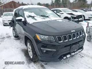 2020 Jeep Compass Latitude with VIN 3C4NJDBB3LT160583, listed as a IAAI auction lot 41168167 with 170,568 mi miles and . Bid and sale history available at DreamBid. Image 1.