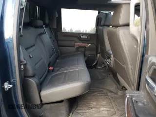 2020 GMC Sierra 3500HD Denali z VIN 1GT49WEY5LF210345, wystawiony jako Copart lot #89412745 z przebiegiem 20 328 mil mil oraz Szkoda całkowita • Salvage title. Historia ofert i sprzedaży dostępna na DreamBid. Obrazek 10.