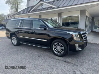 2016 Cadillac Escalade z VIN 1GYS4GKJ7GR363617, wystawiony jako Copart lot #56941785 z przebiegiem 175 324 mil mil oraz Czysty tytuł • Clean title. Historia ofert i sprzedaży dostępna na DreamBid. Obrazek 1.