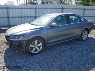 2014 Volkswagen Passat SE w/Sunroof with VIN 1VWBS7A33EC042606, listed as a Copart auction lot 50366635 with 207,050 mi miles and Salvage Title. Bid and sale history available at carsss.com. Image 1.