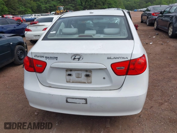 2009 Hyundai Elantra SE z VIN KMHDU46D49U595783, wystawiony jako IAAI lot #42206609 z przebiegiem 267 635 mil mil oraz . Historia ofert i sprzedaży dostępna na DreamBid. Obrazek 16.