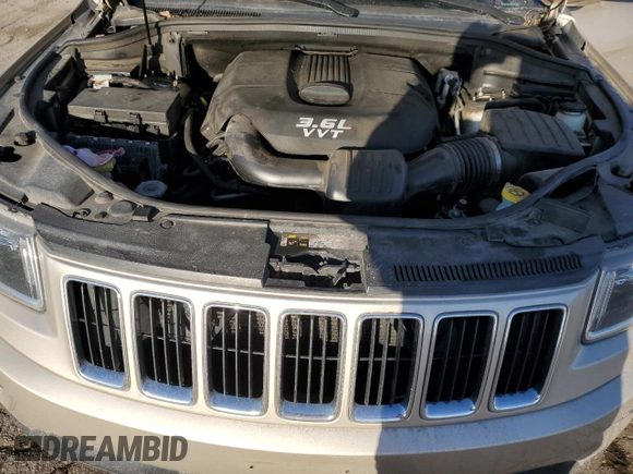 2014 Jeep Grand Cherokee Laredo with VIN 1C4RJFAG5EC158892, listed as a Copart auction lot 48391545 with 183,500 mi miles and Clean Title. Bid and sale history available at carsss.com. Image 12.