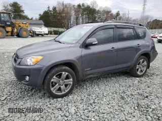 2011 Toyota RAV4 Sport z VIN JTMRK4DV6B5104917, wystawiony jako Copart lot #48401805 z przebiegiem 208 251 mil mil oraz Szkoda całkowita • Salvage title. Historia ofert i sprzedaży dostępna na DreamBid. Obrazek 1.