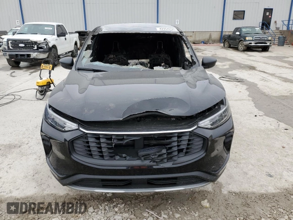 2024 Ford Escape Active with VIN 1FMCU9GN8RUB32870, listed as a Copart auction lot 42954235 with 0 mi miles and Non Repairable. Bid and sale history available at carsss.com. Image 5.