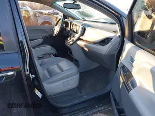 2017 Toyota Sienna XLE Auto Access Seat with VIN 5TDYZ3DC2HS805845, listed as a IAAI auction lot 41456888 with 138,475 mi miles and . Bid and sale history available at DreamBid. Image 5.
