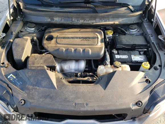 2019 Jeep Cherokee Latitude with VIN 1C4PJMCB9KD355129, listed as a Copart auction lot 63207585 with 177,394 mi miles and Salvage title. Bid and sale history available at DreamBid. Image 12.