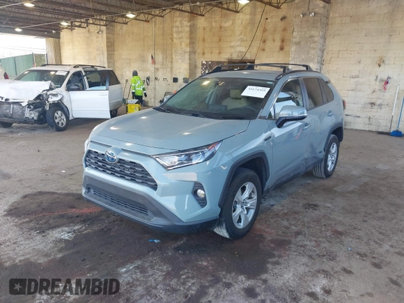 2020 Toyota RAV4 Hybrid XLE with VIN 2T3RWRFV0LW082793, listed as a IAAI auction lot 41674569 with 50,224 mi miles and . Bid and sale history available at DreamBid. Image 17.