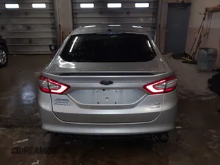 2013 Ford Fusion SE with VIN 3FA6P0HR7DR297028, listed as a IAAI auction lot 41934568 with 192,365 mi miles. Bid and sale history available at carsss.com. Image 16.