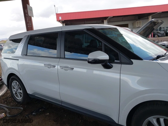 2022 Kia Carnival LXS with VIN KNDNB4H37N6124034, listed as a IAAI auction lot 41955252 with 41,030 mi miles. Bid and sale history available at carsss.com. Image 13.