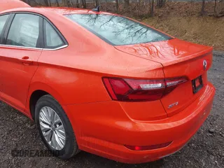 2020 Volkswagen Jetta S z VIN 3VWCB7BU1LM047424, wystawiony jako IAAI lot #41989854 z przebiegiem 36 020 mil mil oraz . Historia ofert i sprzedaży dostępna na DreamBid. Obrazek 12.