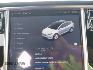 2016 Tesla Model X 70D z VIN 5YJXCBE25GF029372, wystawiony jako IAAI lot #42325335 z przebiegiem 80 071 mil mil oraz . Historia ofert i sprzedaży dostępna na DreamBid. Obrazek 7.