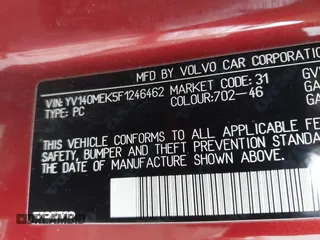 2015 Volvo V60 T5 Drive-E Premier with VIN YV140MEK5F1246462, listed as a IAAI auction lot 41279941 with 81,250 mi miles. Bid and sale history available at carsss.com. Image 9.