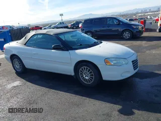 2005 Chrysler Sebring Touring with VIN 1C3EL55R25N566760, listed as a IAAI auction lot 41150413 with 171,033 mi miles and . Bid and sale history available at DreamBid. Image 1.