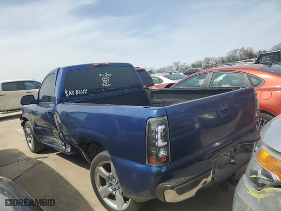 2005 Chevrolet Silverado 1500 Work Truck with VIN 1GCEC14X35Z121828, listed as a Copart auction lot 47805605 with 266,072 mi miles and Salvage Title. Bid and sale history available at carsss.com. Image 2.