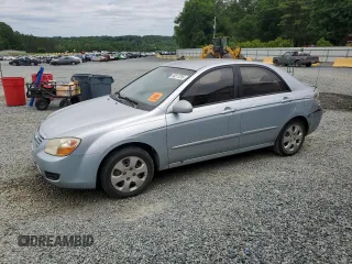 2007 Kia Spectra EX z VIN KNAFE121775389527, wystawiony jako Copart lot #56517285 z przebiegiem 340 861 mil mil oraz Szkody całkowita. Historia ofert i sprzedaży dostępna na DreamBid. Obrazek 1.