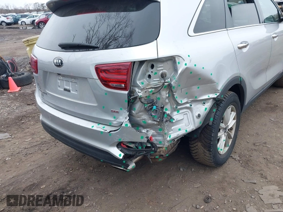 2019 Kia Sorento LX with VIN 5XYPGDA35KG434373, listed as a IAAI auction lot 41846172 with 69,473 mi miles. Bid and sale history available at carsss.com. Image 6.