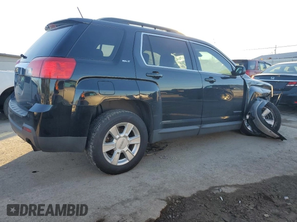 2013 GMC Terrain SLT with VIN 2GKFLUE31D6392063, listed as a Copart auction lot 42920585 with 105,037 mi miles and Salvage Title. Bid and sale history available at carsss.com. Image 3.