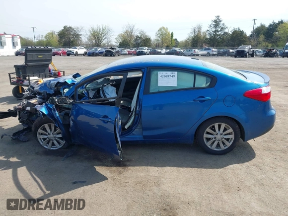 2014 Kia Forte LX with VIN KNAFX4A63E5219834, listed as a IAAI auction lot 42069749 with Not Provided miles and . Bid and sale history available at carsss.com. Image 14.