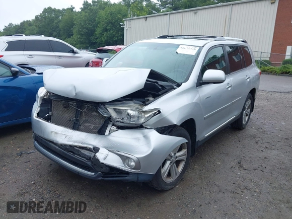 2013 Toyota Highlander Limited with VIN 5TDDK3EH2DS237488, listed as a IAAI auction lot 42672328 with 196,981 mi miles and . Bid and sale history available at DreamBid. Image 18.