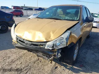 2009 Ford Focus SE with VIN 1FAHP35NX9W125740, listed as a IAAI auction lot 40605694 with 94,711 mi miles. Bid and sale history available at carsss.com. Image 6.