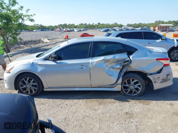 2014 Nissan Sentra SR with VIN 3N1AB7AP3EY231560, listed as a IAAI auction lot 42051792 with 120,543 mi miles and . Bid and sale history available at DreamBid. Image 14.
