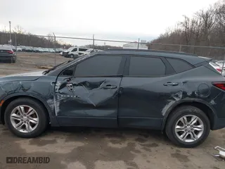 2019 Chevrolet Blazer with VIN 3GNKBHRS7KS586494, listed as a IAAI auction lot 41504223 with 1 mi miles. Bid and sale history available at carsss.com. Image 6.