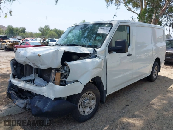 2021 Nissan NV Cargo SV z VIN 1N6BF0KYXMN805682, wystawiony jako IAAI lot #42152216 z przebiegiem 82 671 mil mil oraz . Historia ofert i sprzedaży dostępna na DreamBid. Obrazek 21.