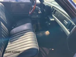 1981 GMC Caballero z VIN 1GTCW80K6BD500123, wystawiony jako Copart lot #42984295 z przebiegiem 46 091 mil mil oraz Tytuł czysty. Historia ofert i sprzedaży dostępna na DreamBid. Obrazek 5.